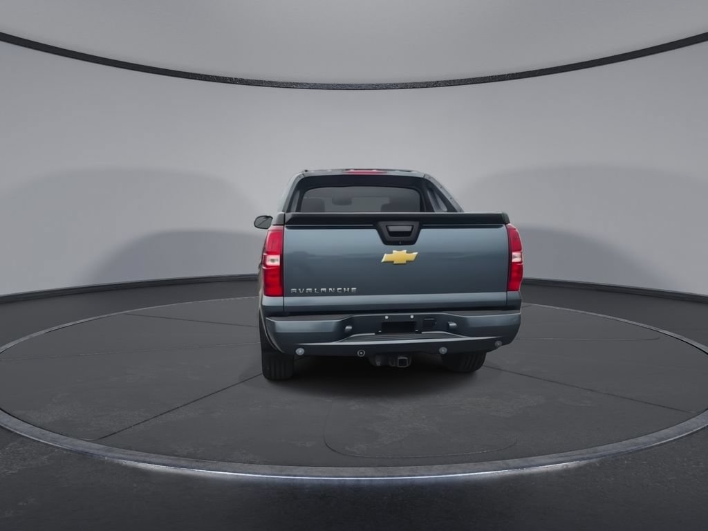 Used 2012 Chevrolet Avalanche LTZ AWD/4WD image 7