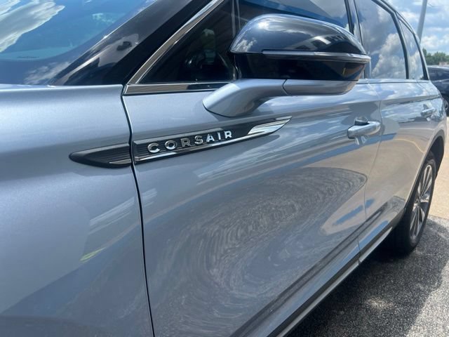 Used 2022 Lincoln Corsair Reserve w/ Elements Package FWD image 7