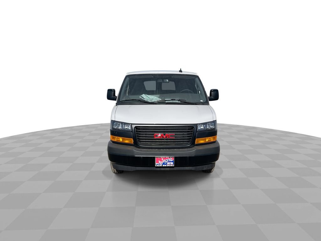 New 2025 GMC Savana 3500 LS image 3