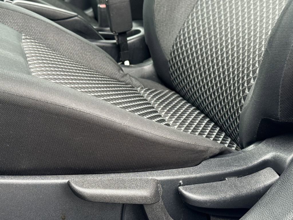 Used 2020 Nissan Versa S image 14