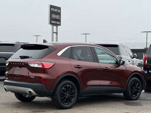 Used 2021 Ford Escape SE image 35