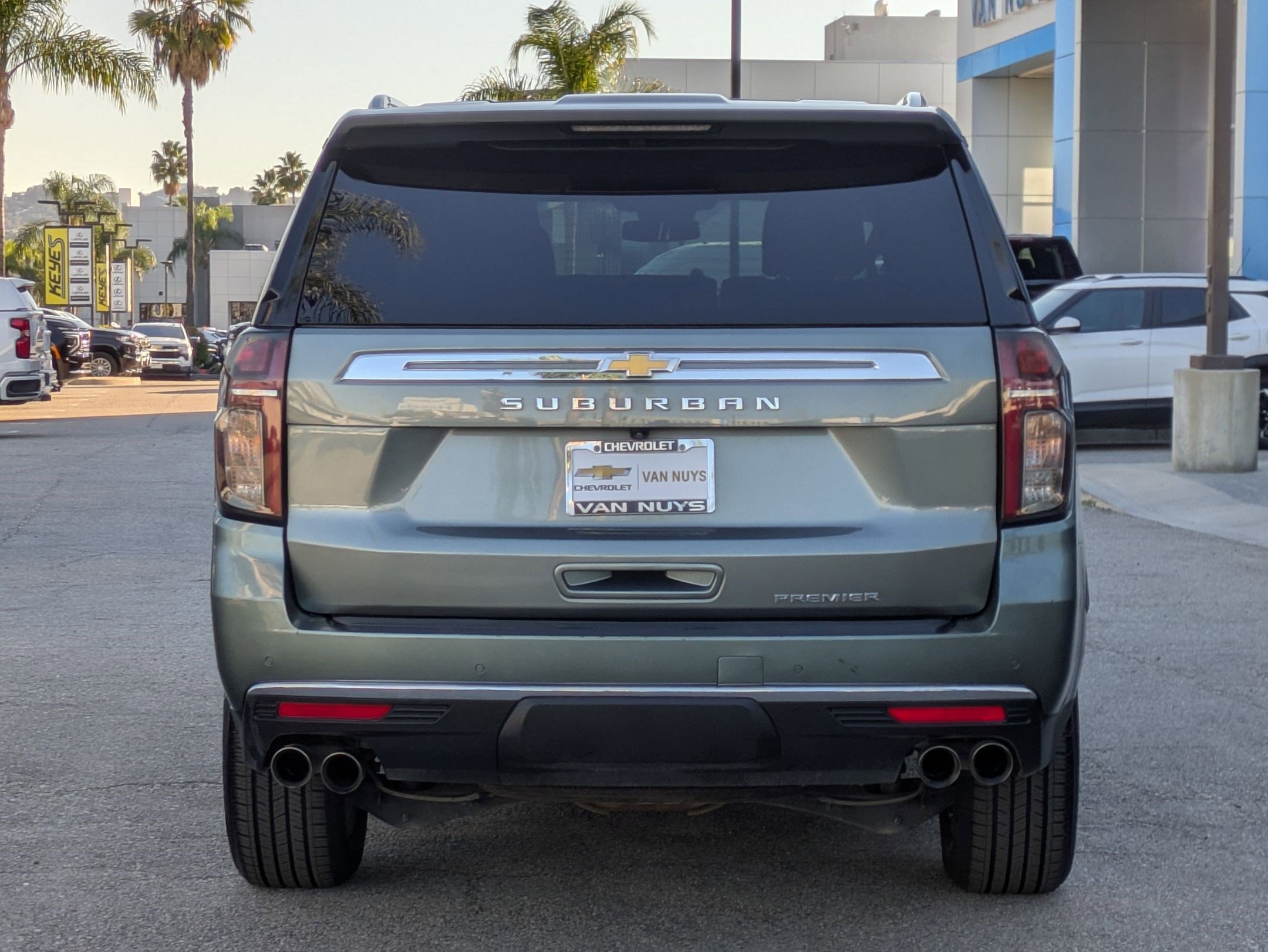 Certified 2023 Chevrolet Suburban Premier image 6