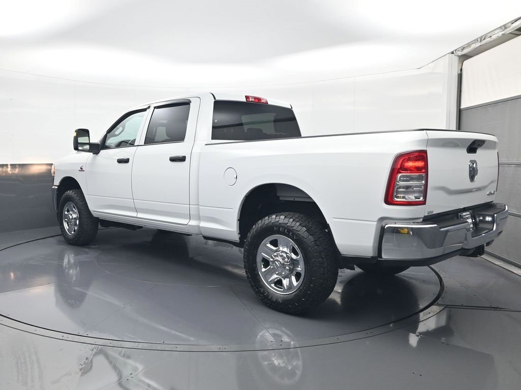 Used 2024 RAM 3500 Tradesman w/ Chrome Appearance Group image 5