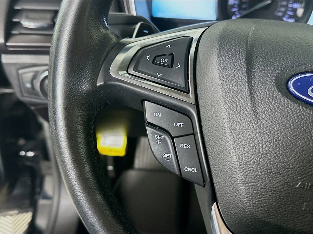 Used 2018 Ford Fusion Titanium AWD/4WD image 25