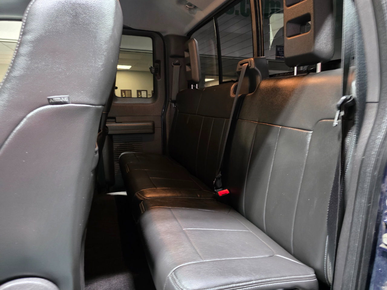 Used 2014 Ford F250 Lariat w/ Chrome Package image 19