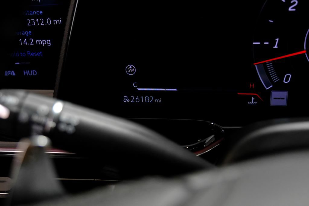 Used 2024 Cadillac Escalade V w/ LPO, ONYX Package image 18