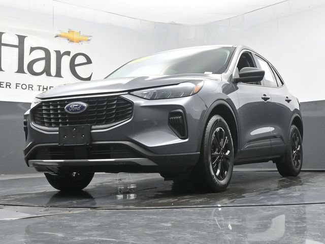 Used 2024 Ford Escape Active AWD/4WD image 4