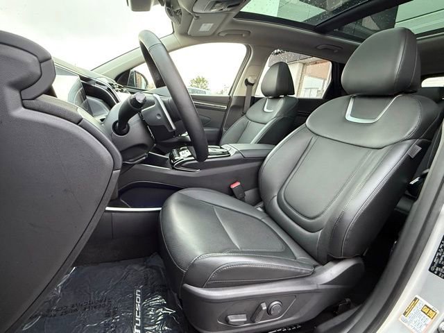 Used 2024 Hyundai Tucson Limited image 15