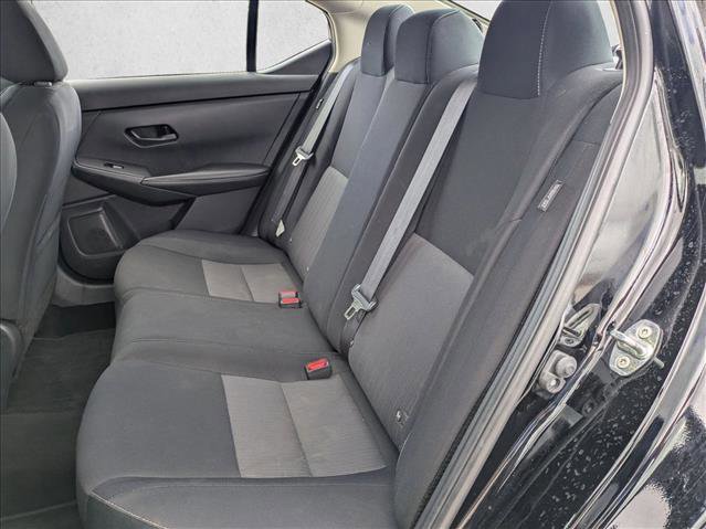 Used 2024 Nissan Sentra SV FWD image 18