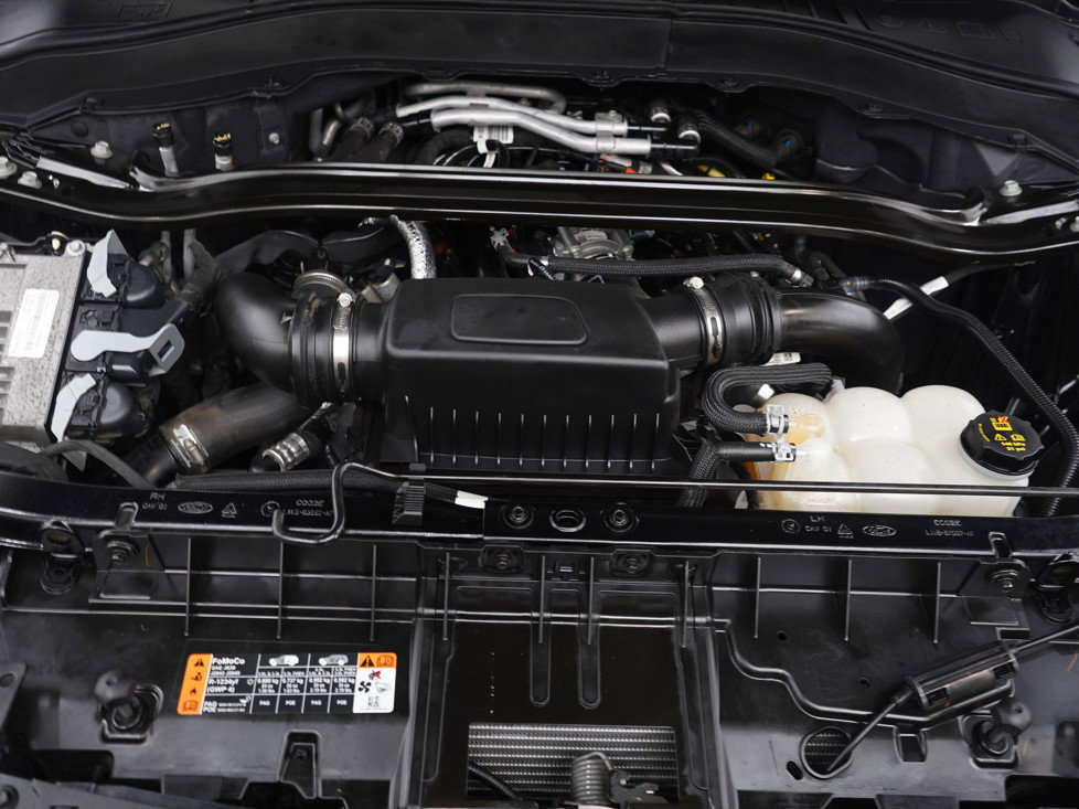 Used 2020 Ford Explorer ST image 37