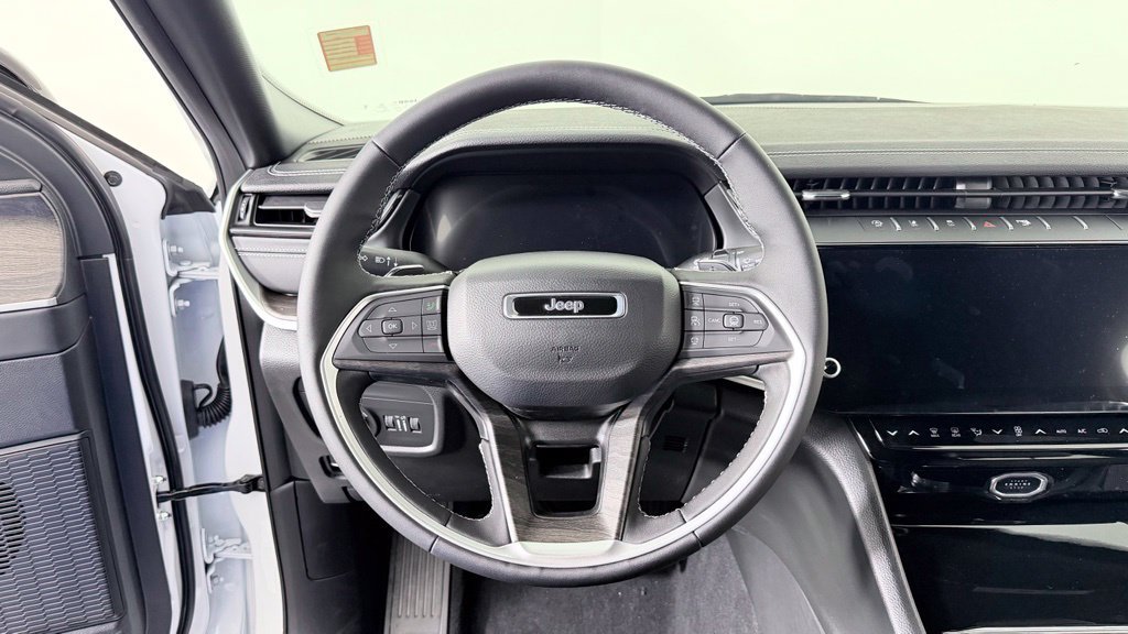 New 2027 Jeep Grand Cherokee L Limited AWD/4WD image 17