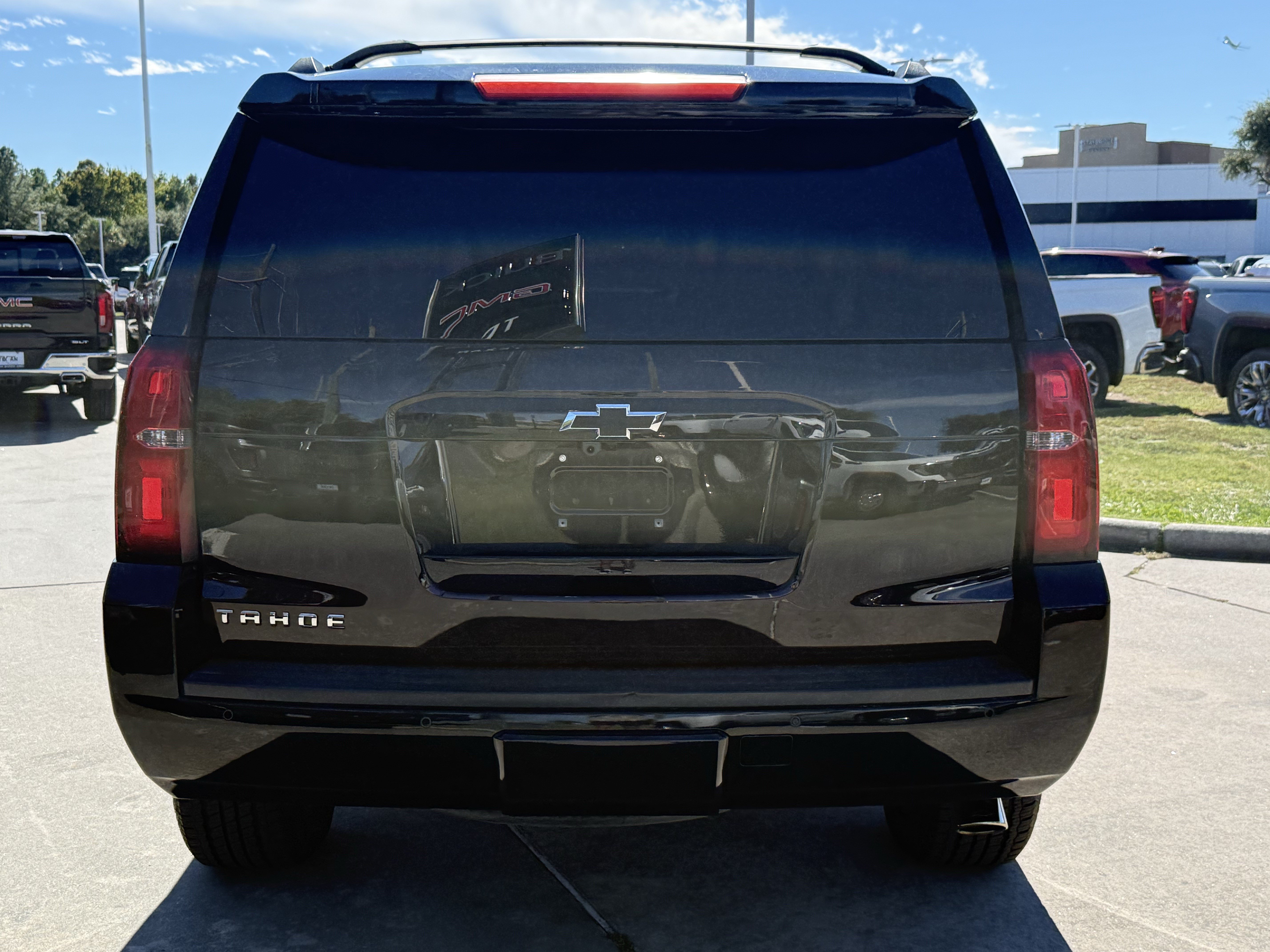 Used 2017 Chevrolet Tahoe LT RWD image 6