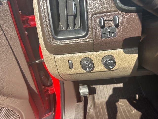 Used 2020 GMC Canyon SLT w/ Driver Alert Package AWD/4WD image 19