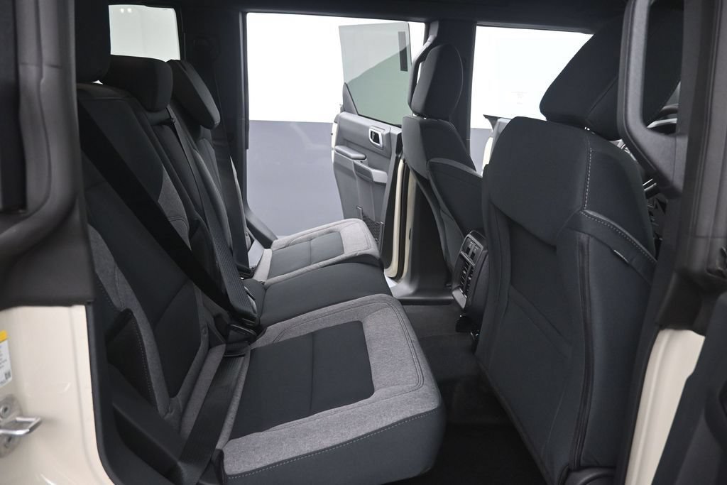New 2026 Ford Bronco Big Bend AWD/4WD image 14
