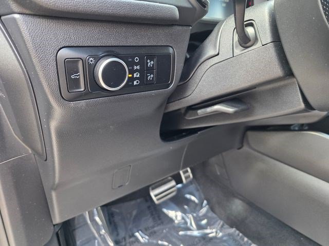 Used 2023 Ford Escape ST-Line w/ Tech Pack #1 AWD/4WD image 22