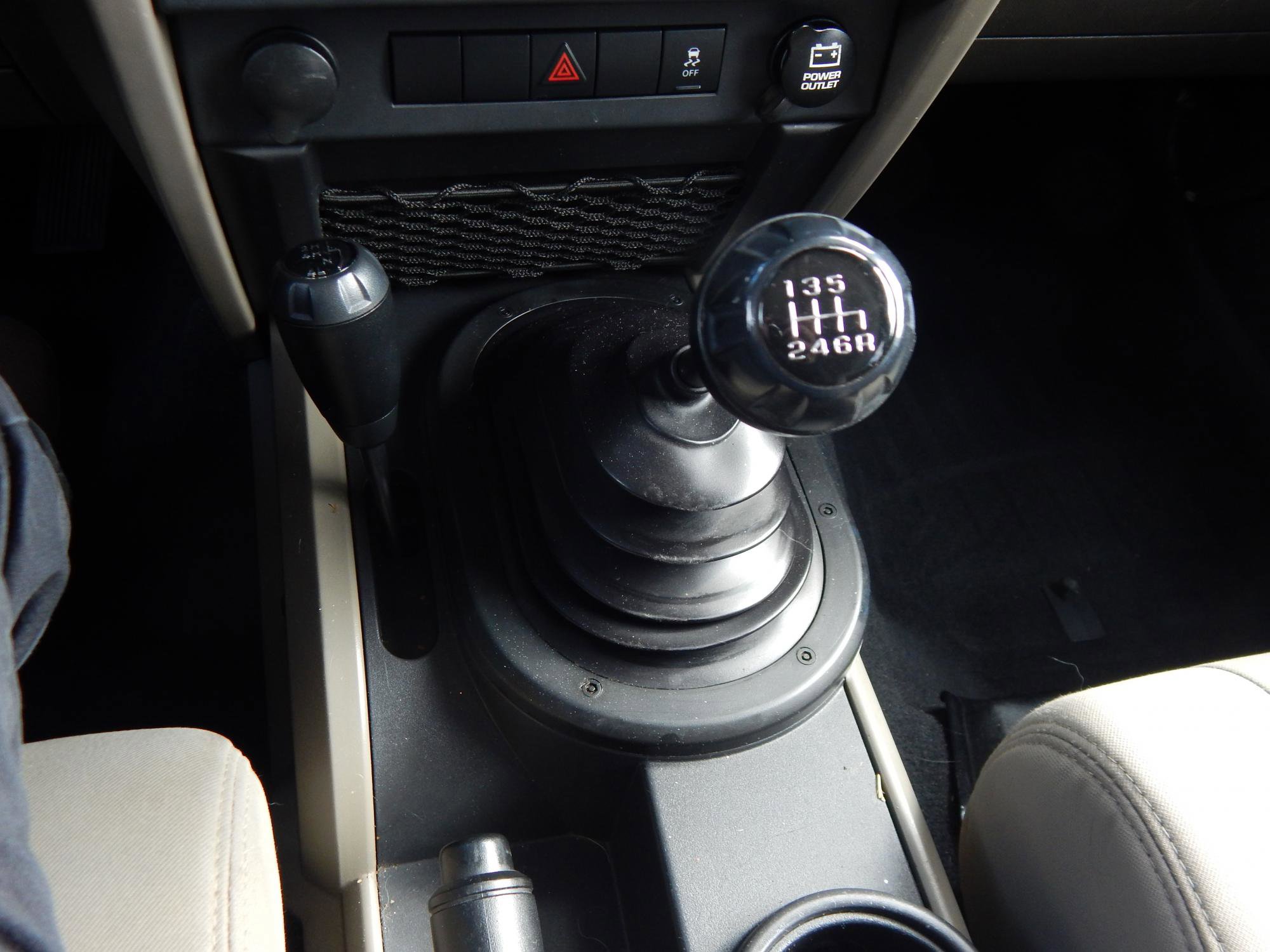 Used 2010 Jeep Wrangler Sahara image 24