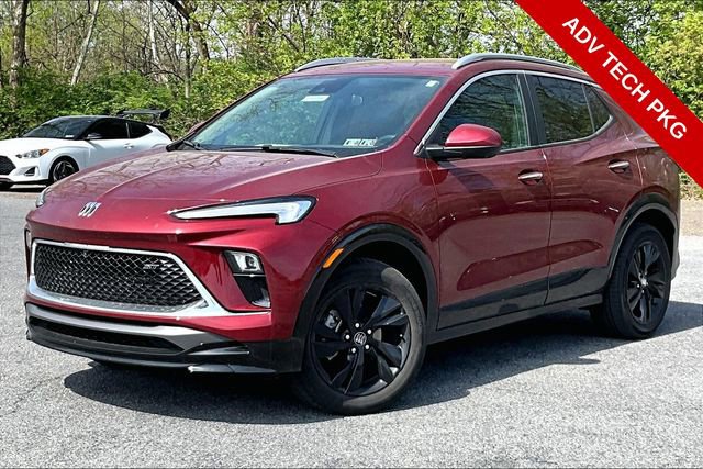 Used 2024 Buick Encore GX Sport Touring w/ Advanced Technology Package image 1