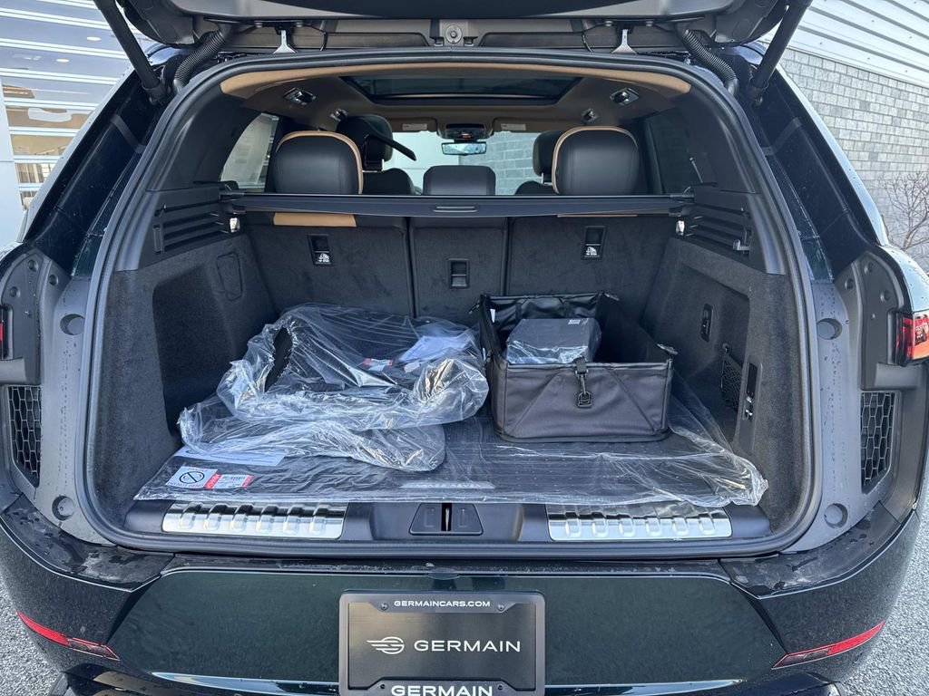 New 2026 Land Rover Range Rover Sport Dynamic SE image 6