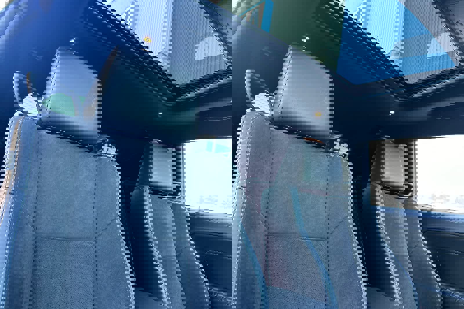 Used 2023 Dodge Challenger GT w/ Plus Package image 16