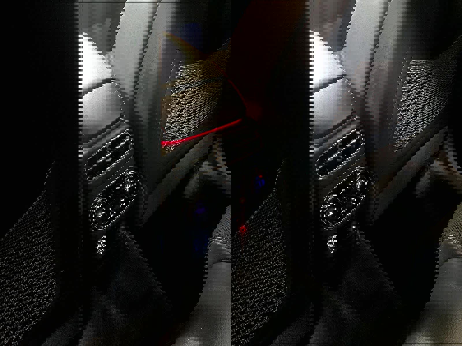 Used 2023 Genesis GV70 2.5T w/ Sport Prestige Package image 29