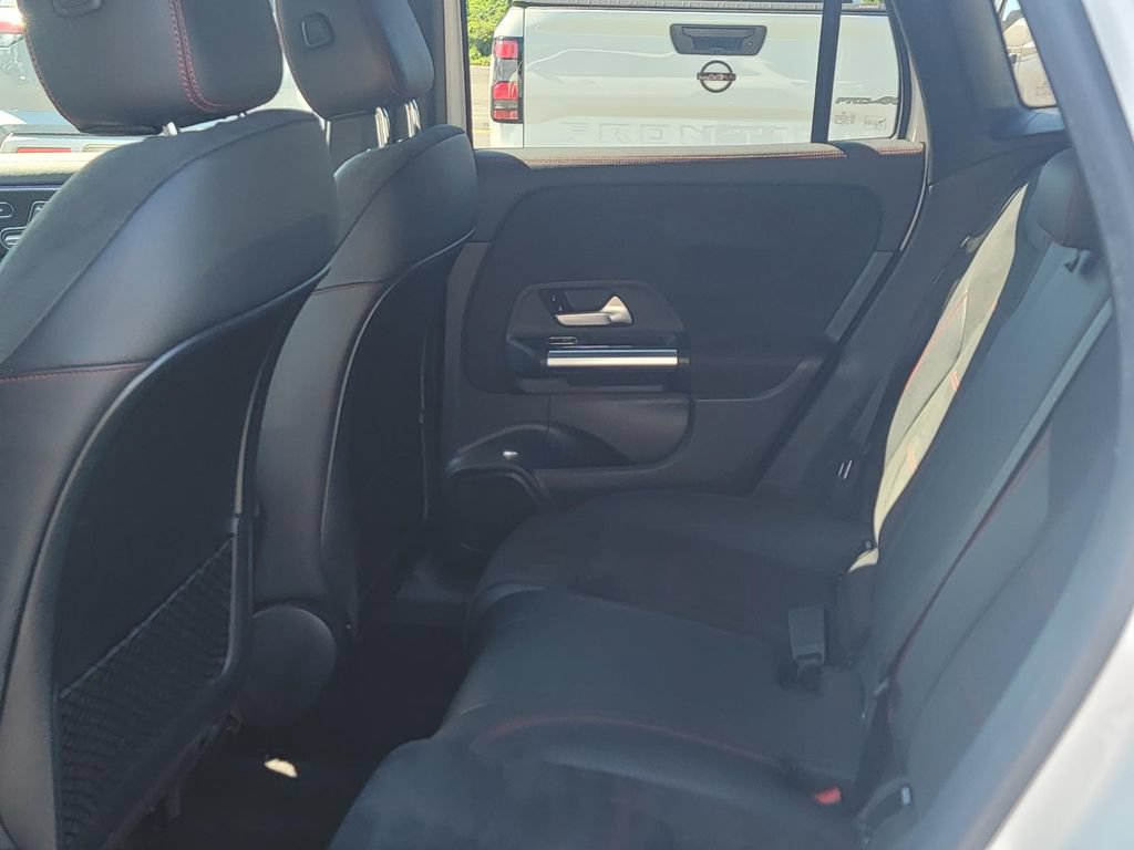 Used 2022 Mercedes-Benz GLA 250 4MATIC image 15