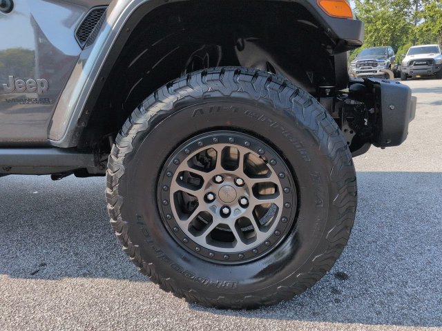 Used 2022 Jeep Wrangler Unlimited Rubicon w/ Xtreme Recon 35" Tire Package AWD/4WD image 10