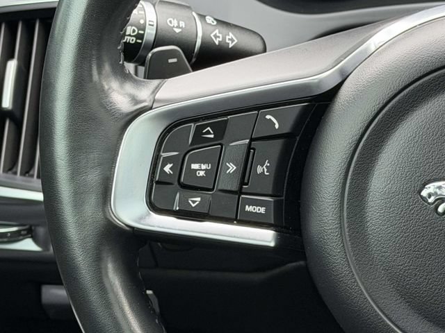 Used 2020 Jaguar E-PACE AWD/4WD image 23