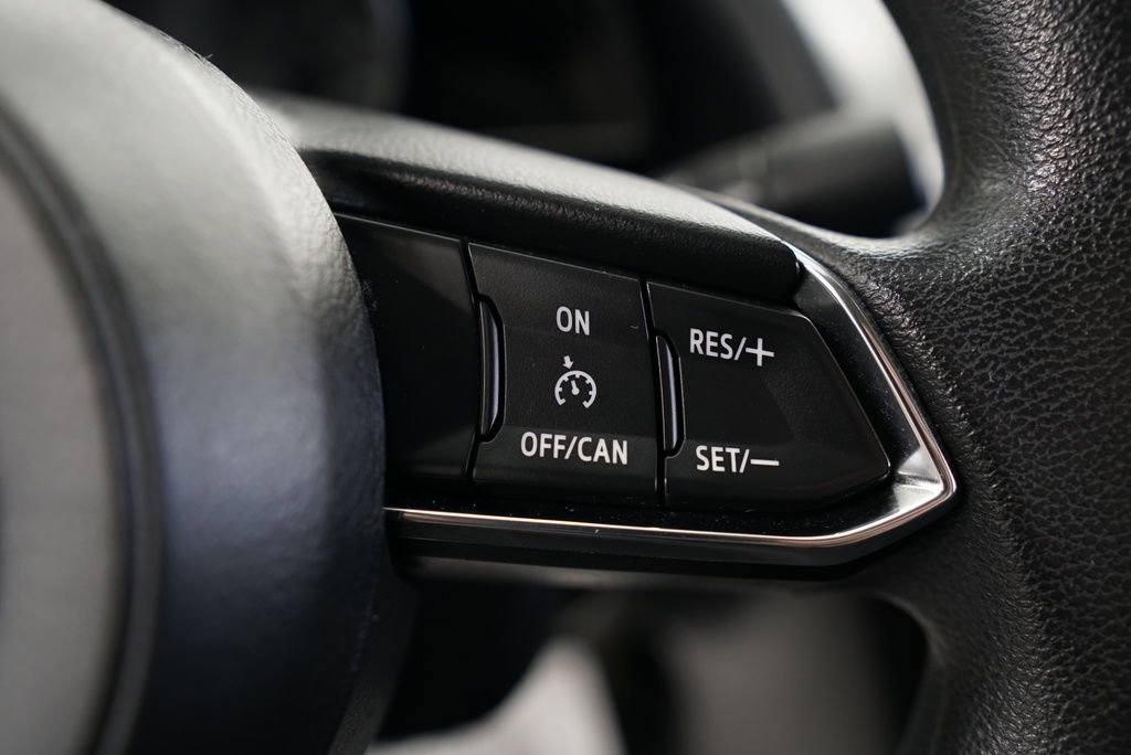 Used 2017 MAZDA MAZDA3 Sport FWD image 25