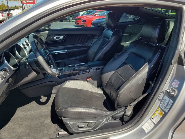 Used 2022 Ford Mustang Premium image 12