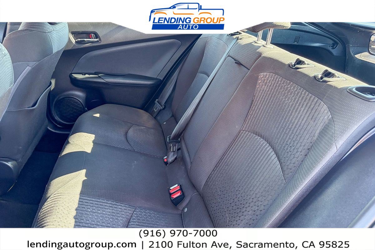 Used 2017 Toyota Prius Two w/ Prius Two Safety Plus Package FWD image 17