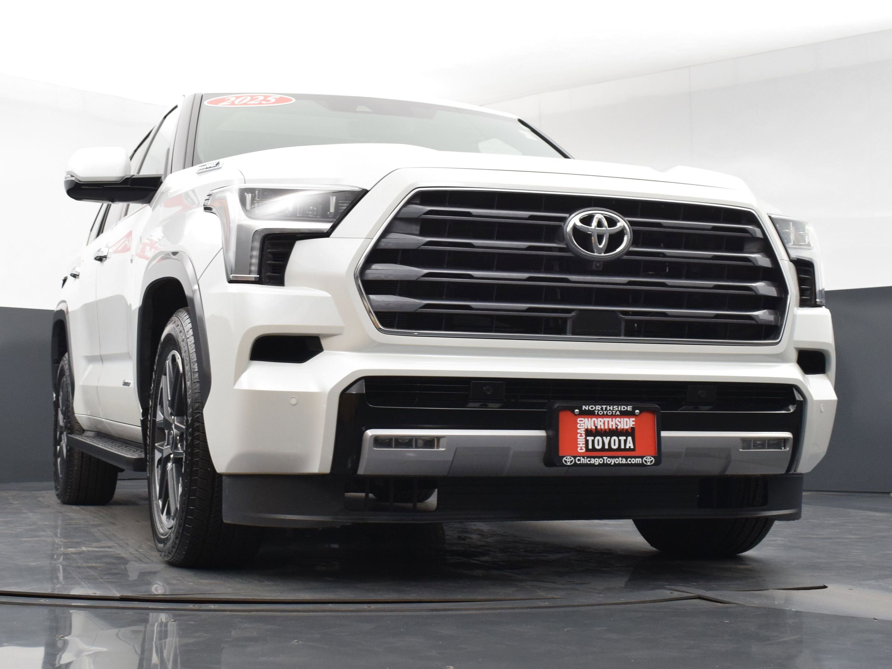Used 2025 Toyota Sequoia Limited image 45