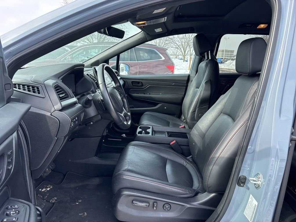 Used 2024 Honda Odyssey Sport image 16