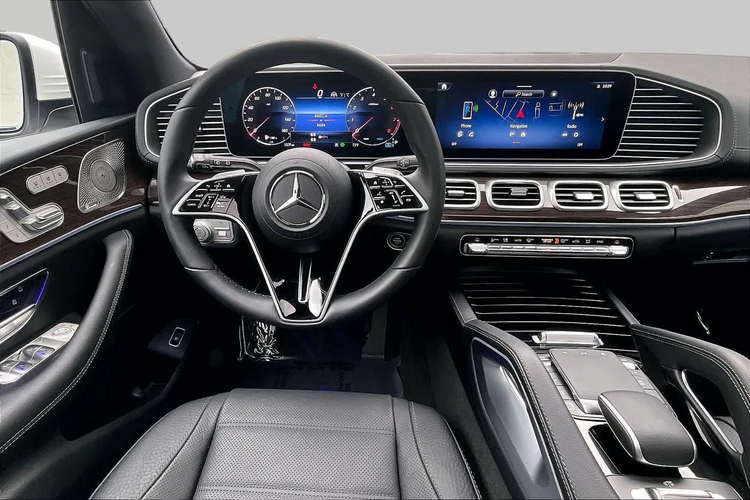Certified 2026 Mercedes-Benz GLS 450 4MATIC image 5