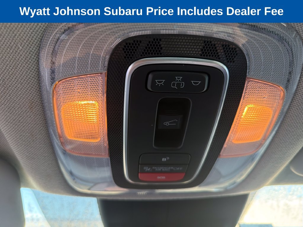 Used 2025 Hyundai Elantra SEL FWD image 29