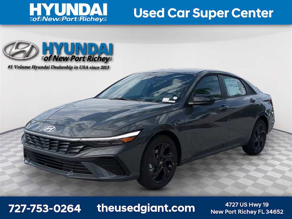 New 2026 Hyundai Elantra SEL Sport Premium image 1