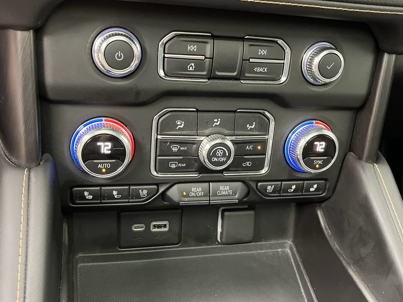 Certified 2021 GMC Yukon XL AT4 w/ Technology Package AWD/4WD image 24