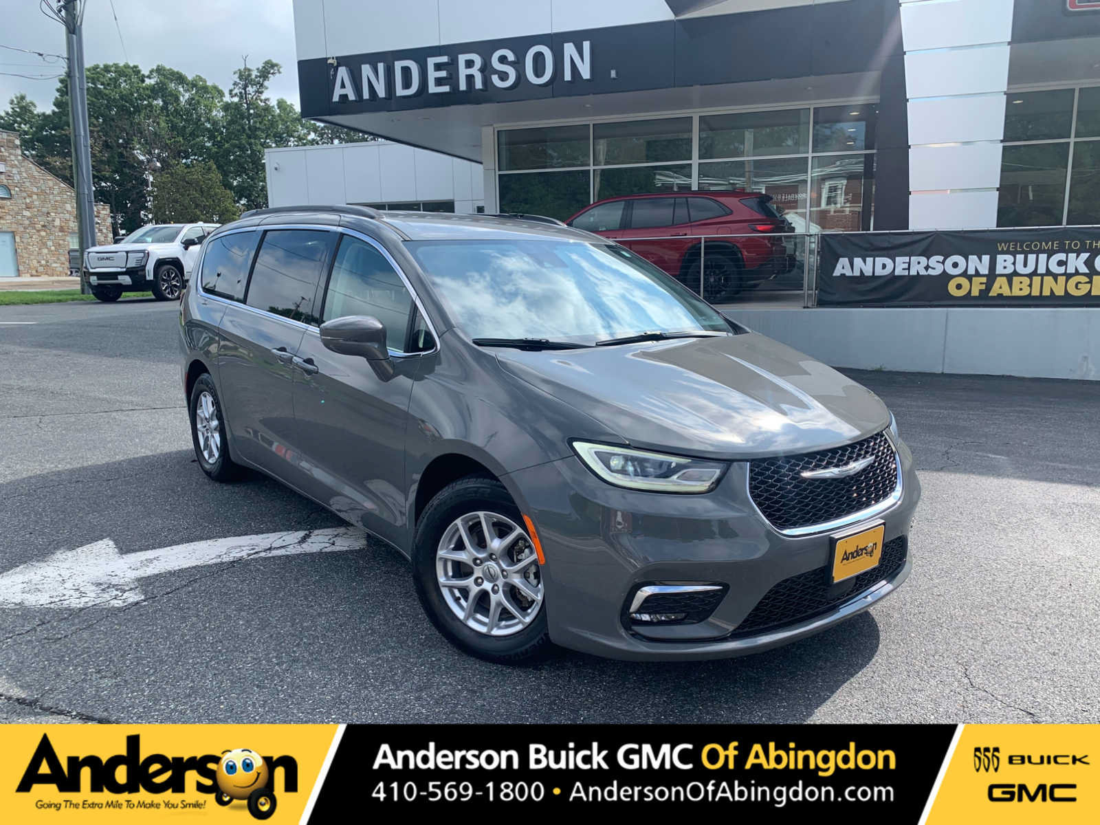 Used 2022 Chrysler Pacifica Touring-L
