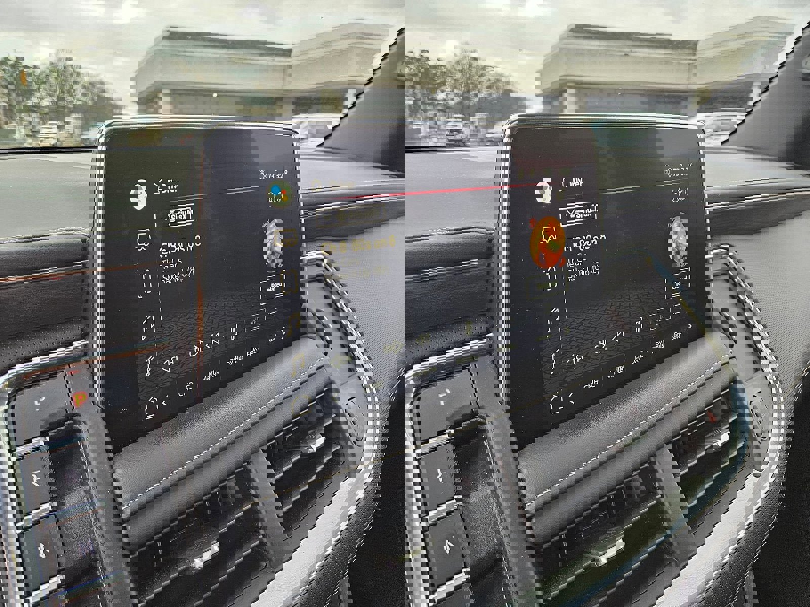 Used 2022 GMC Yukon SLT w/ SLT Luxury Package image 16