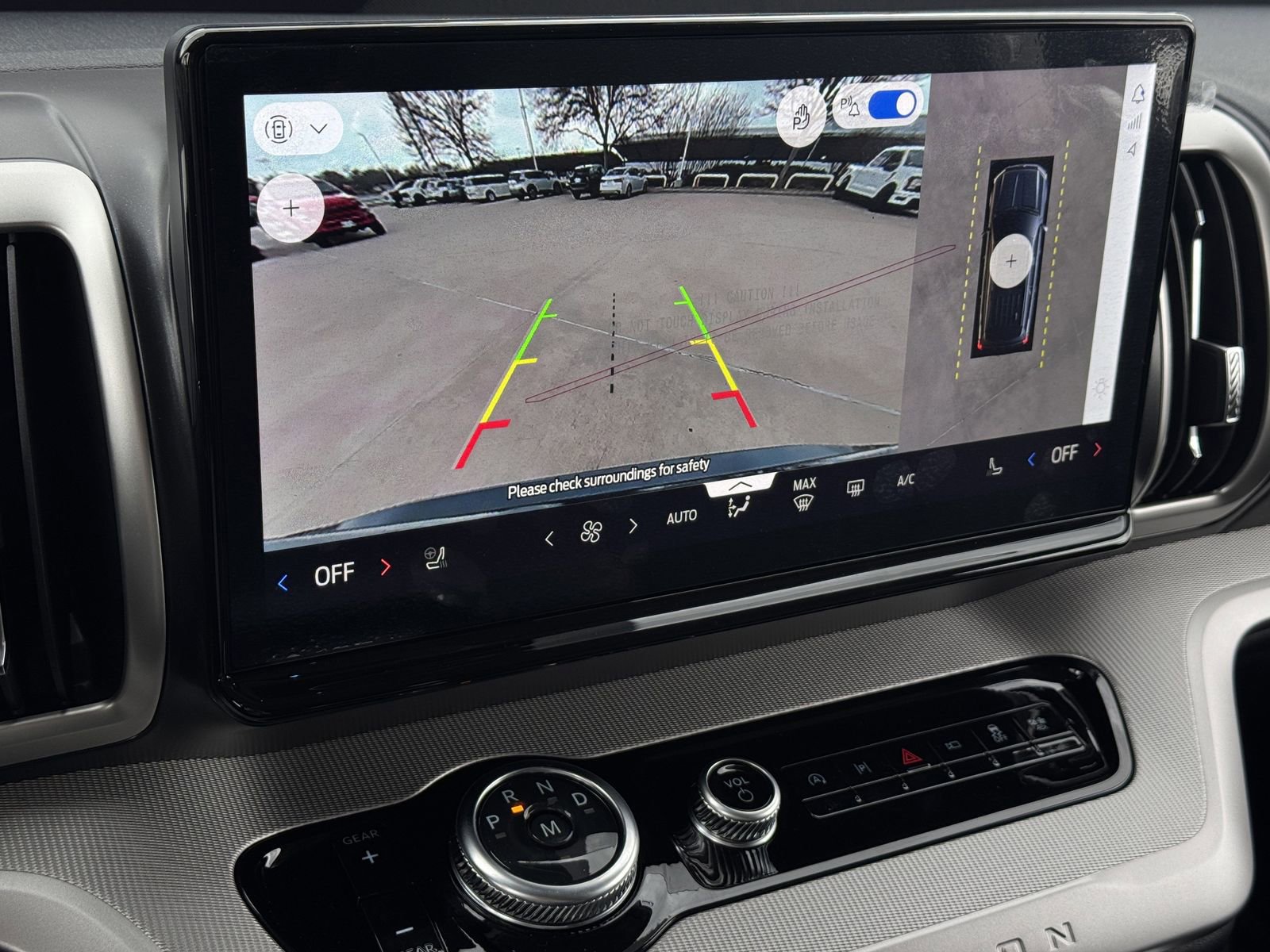 New 2026 Ford Expedition Active image 14