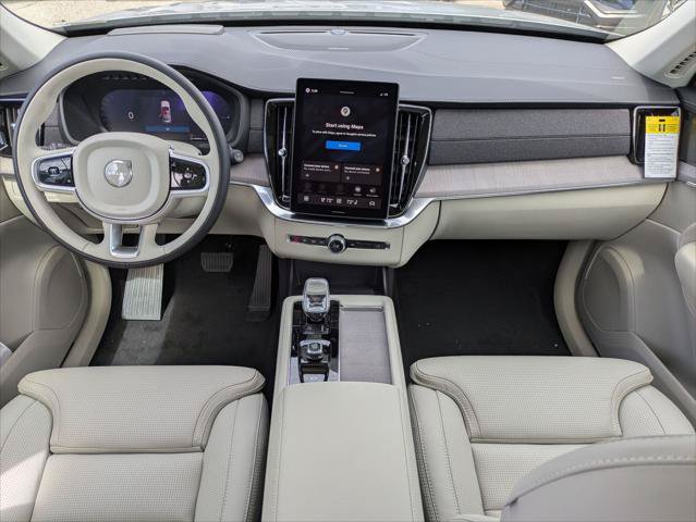 New 2026 Volvo XC90 T8 Ultra w/ Protection Package Premier AWD/4WD image 11