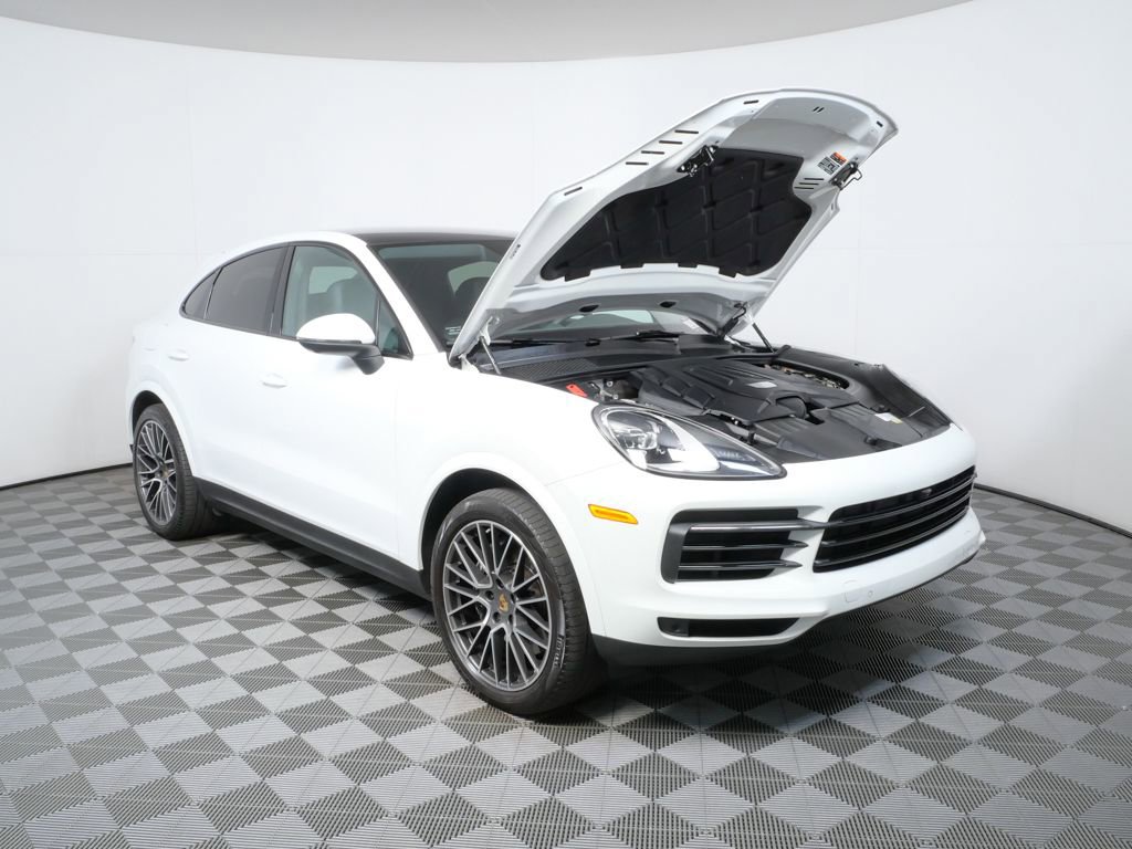Certified 2023 Porsche Cayenne Coupe image 32