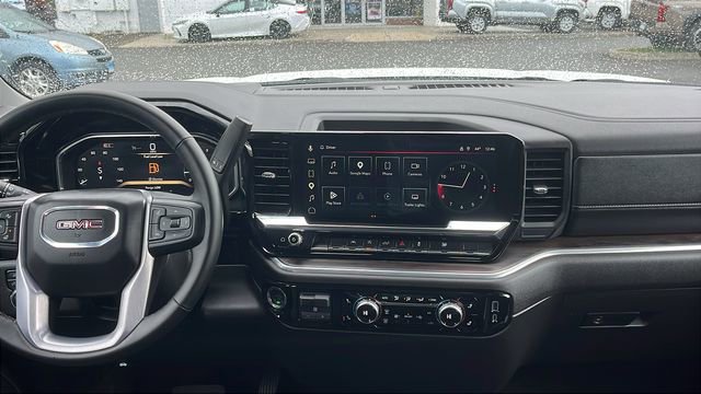 Used 2026 GMC Sierra 1500 SLT AWD/4WD image 22