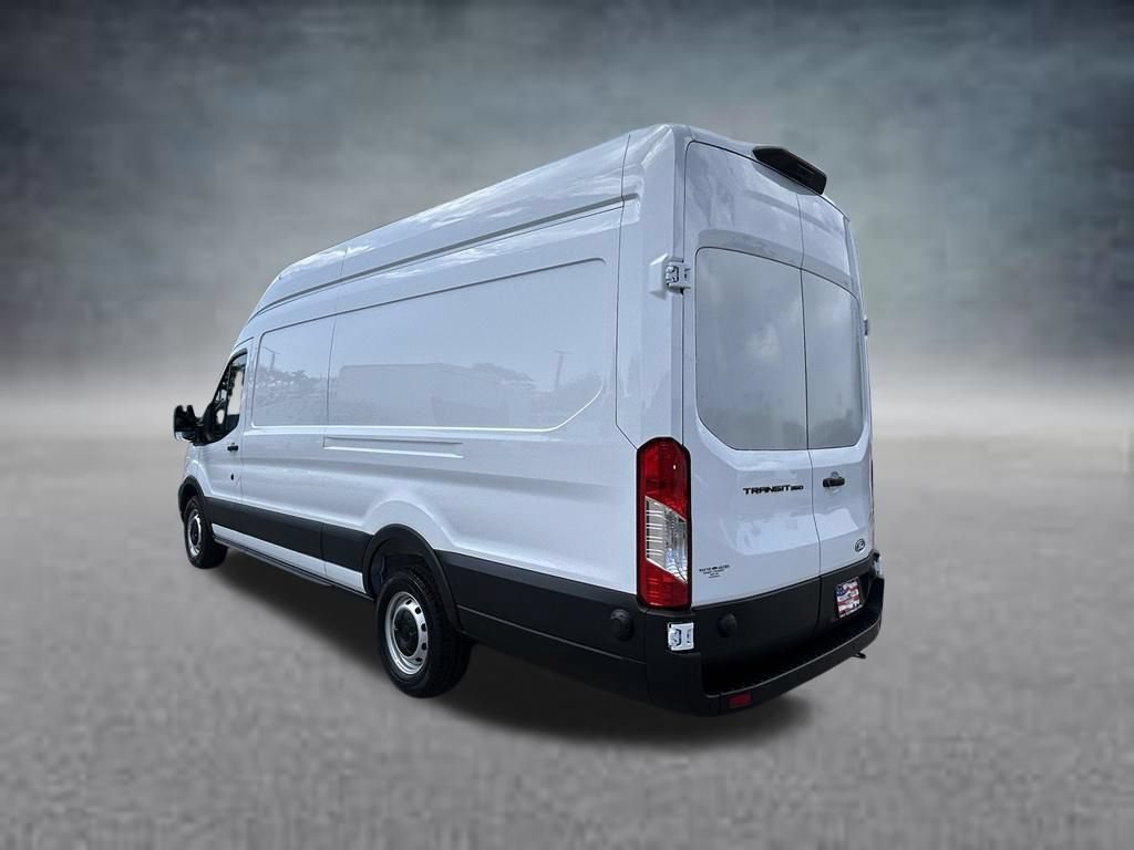 New 2026 Ford Transit 250 148 High Roof w/ Load Area Protection Package RWD image 7