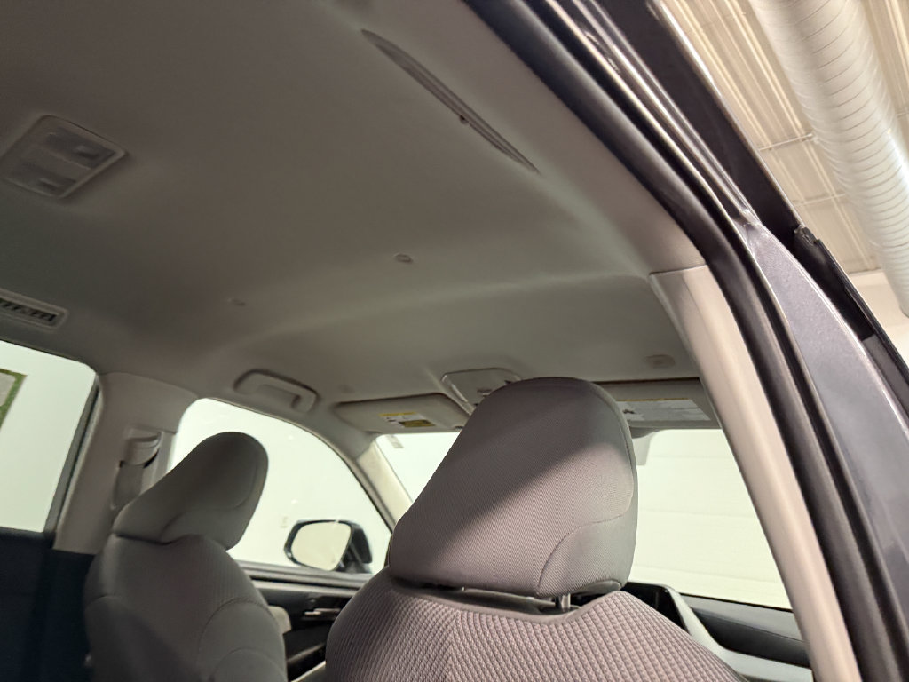 Used 2023 Toyota Highlander L FWD image 17