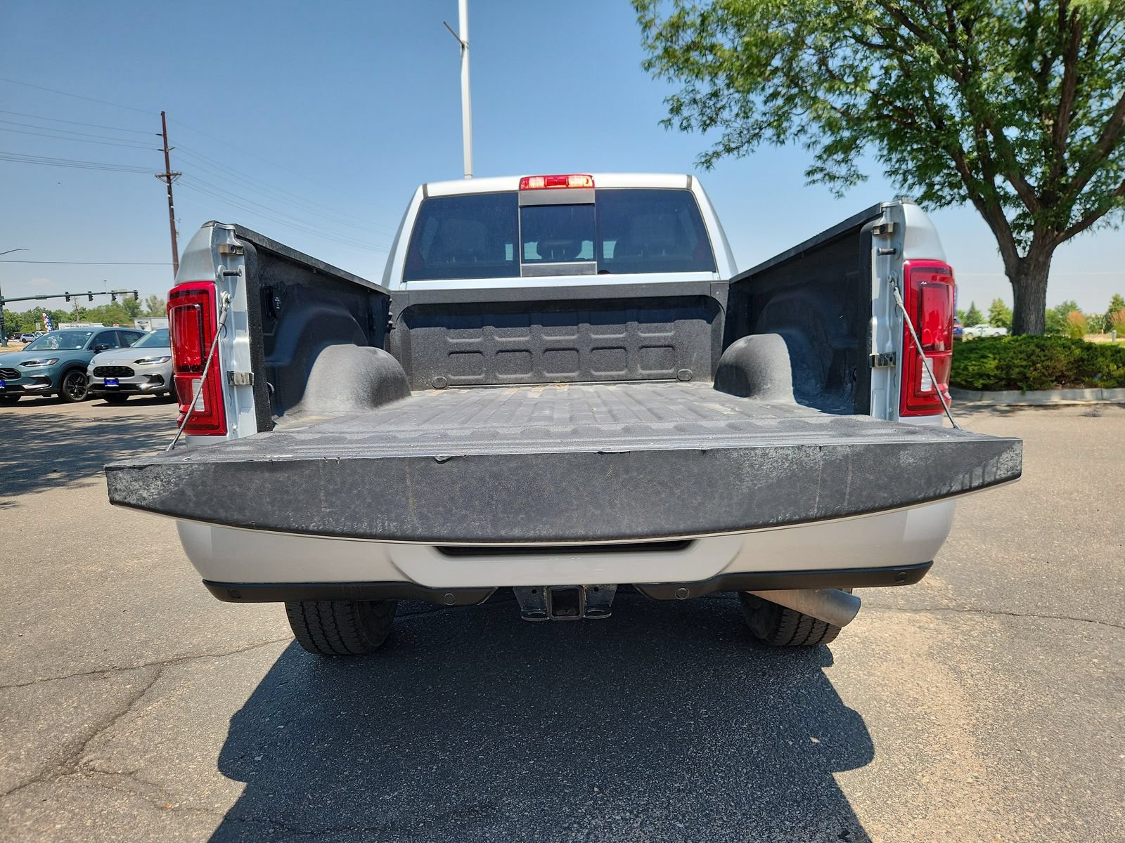 Used 2026 RAM 2500 Laramie AWD/4WD image 13