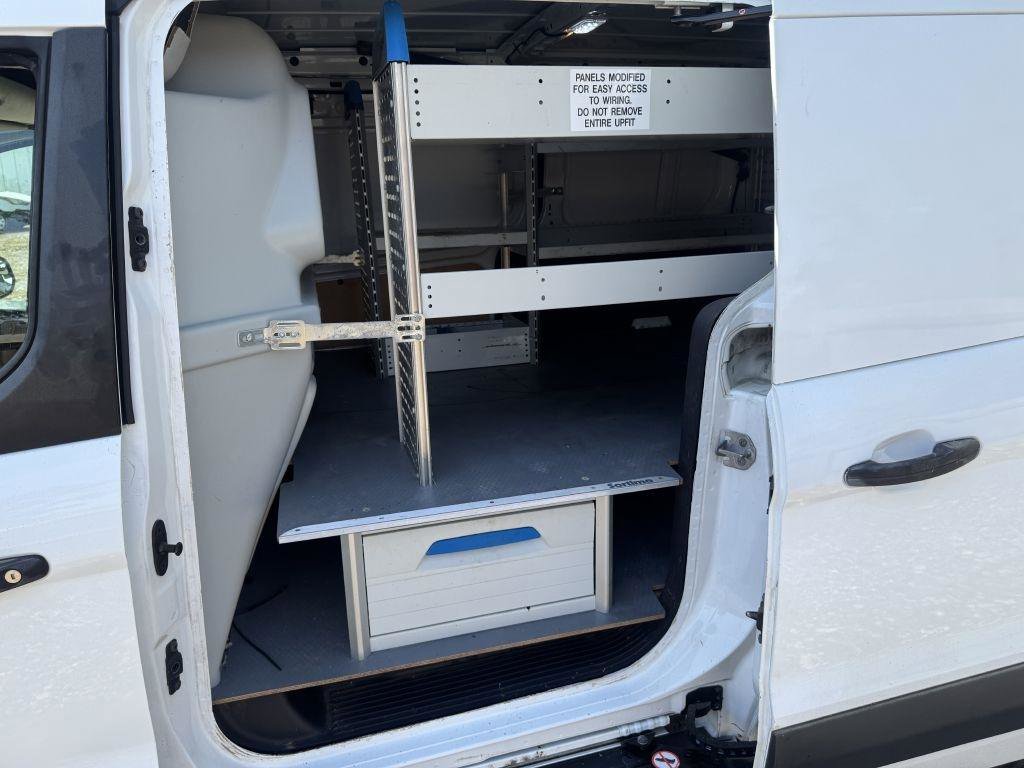 Used 2016 Ford Transit Connect XL image 7