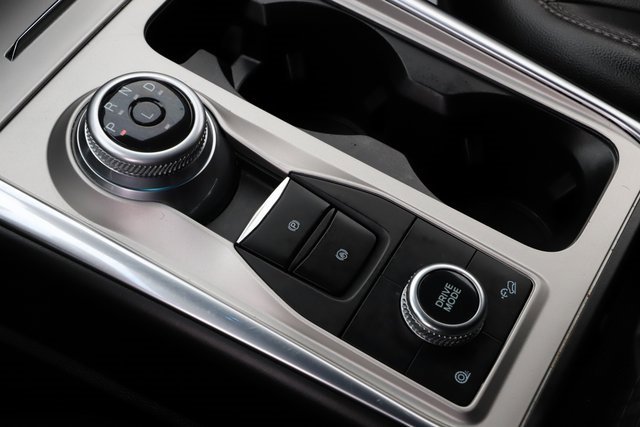 Used 2023 Ford Explorer Limited image 32