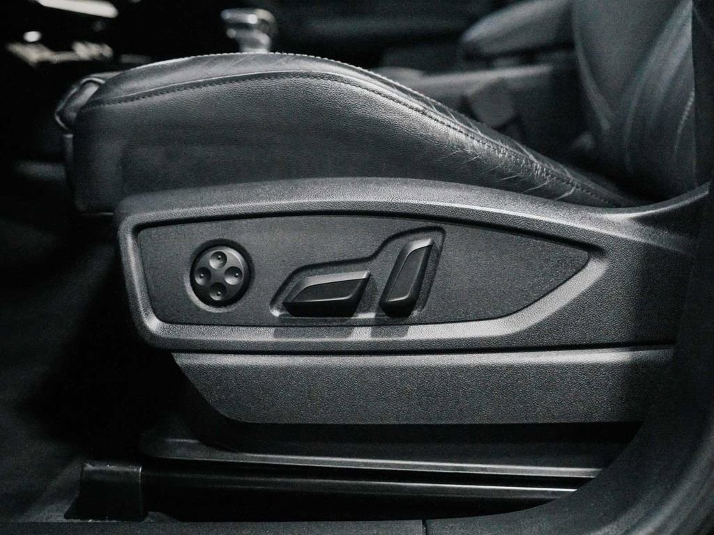 Used 2024 Audi Q5 2.0T Premium Plus image 31