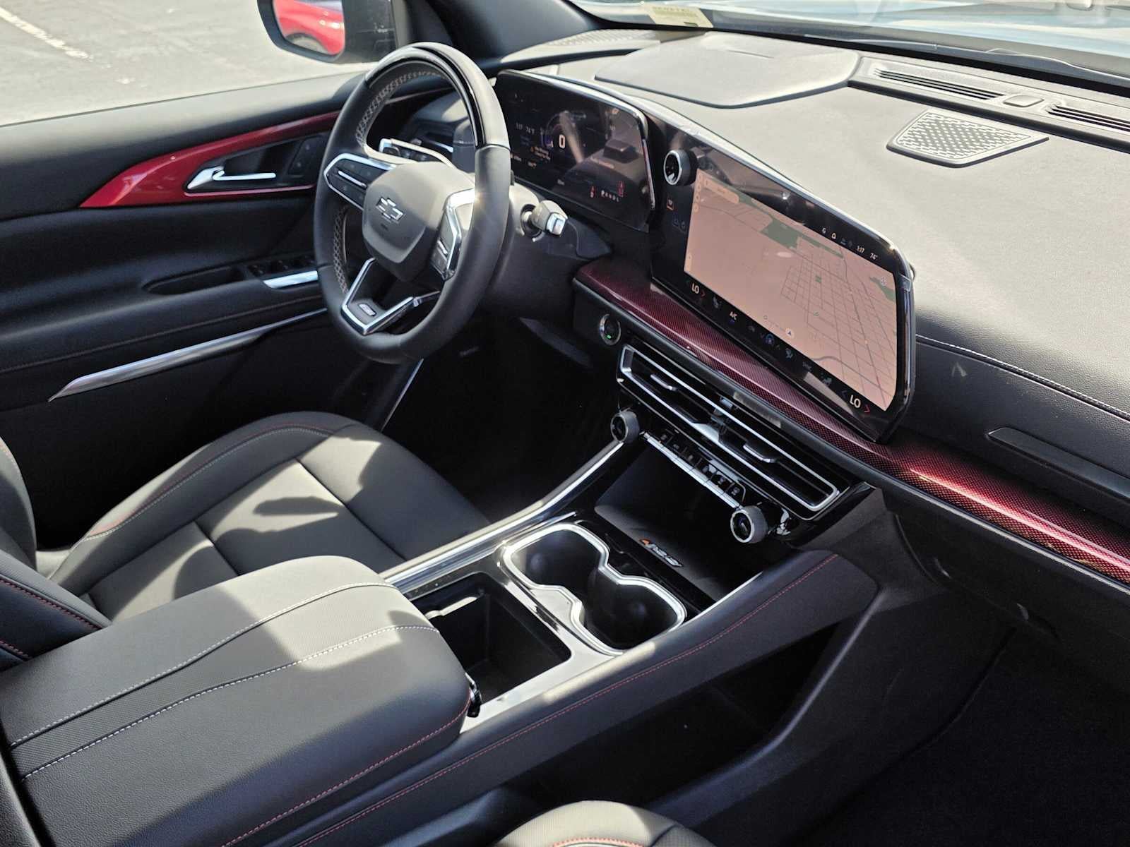New 2026 Chevrolet Traverse Z71 w/ Enhanced Driving Package AWD/4WD image 10