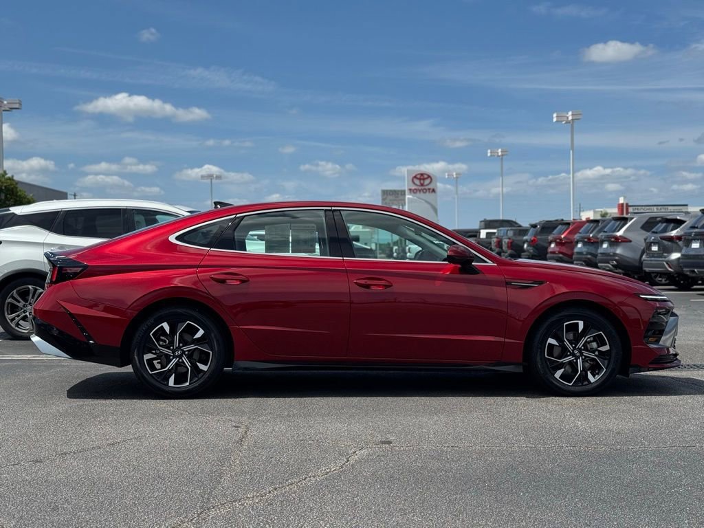 Used 2024 Hyundai Sonata SEL FWD image 7